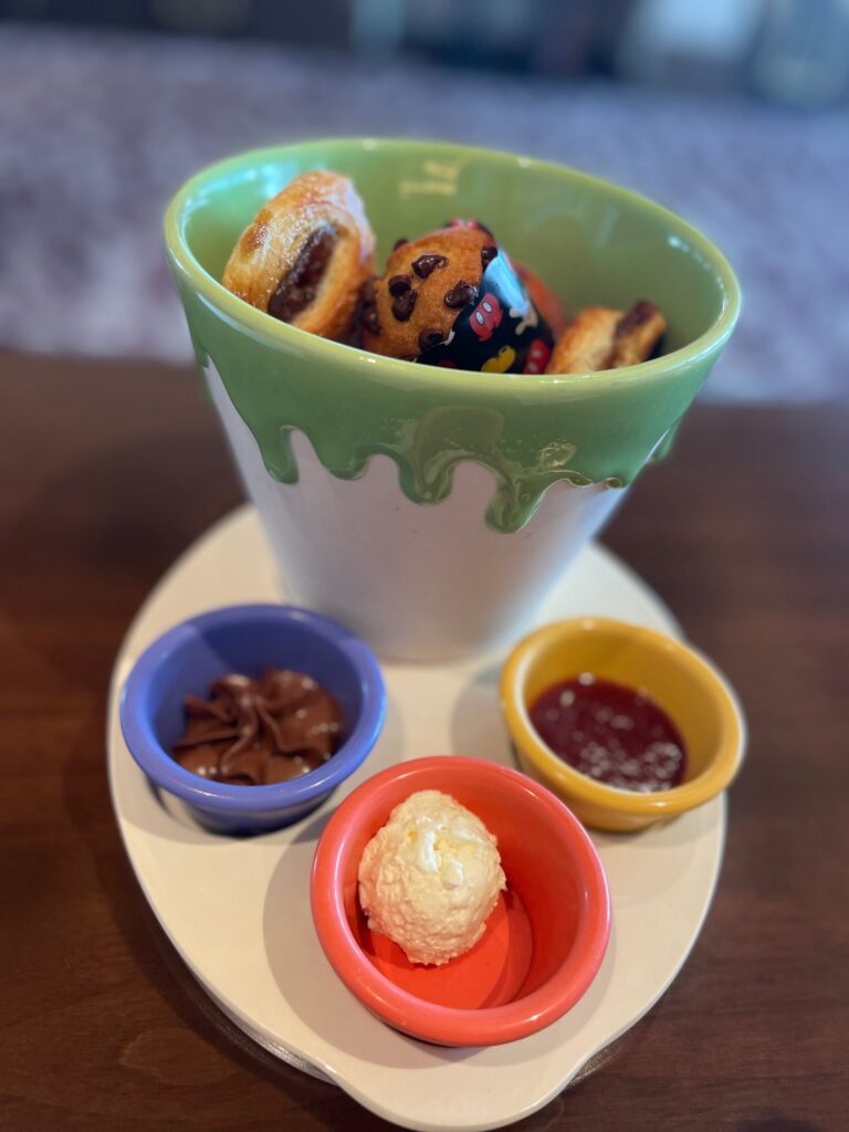 Bread Palette offered at Topolino's Terrace 